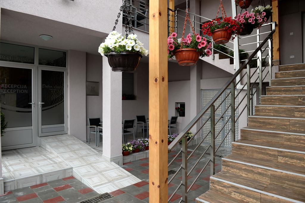 Guesthouse Dokic Лесковац Екстериор снимка